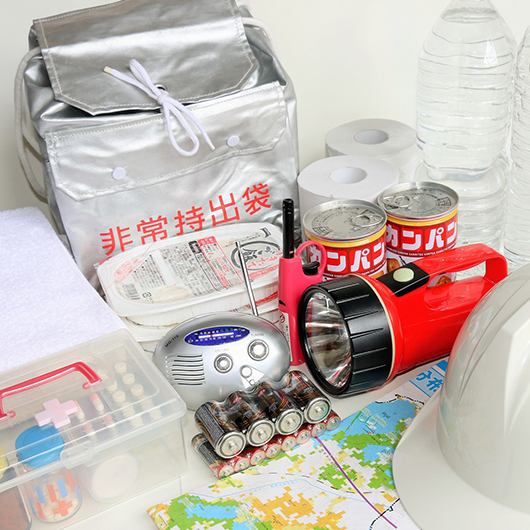 防災用品・アウトドア用品販売